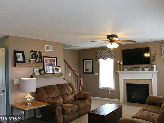 5th image of 45 S Strawberry Hill Dr