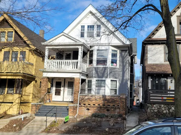 2732-2734 N Cramer St, Milwaukee, WI 53211