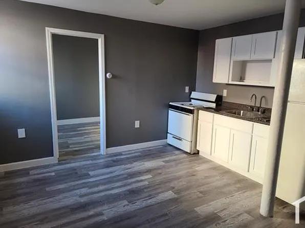 1167 Pembroke St #1RR, Bridgeport, CT 06608