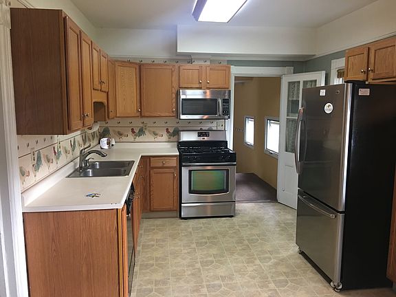 2nd image of 3 Orchard St