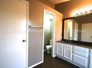 1011 Danforth Ct, Arlington, TX 76017