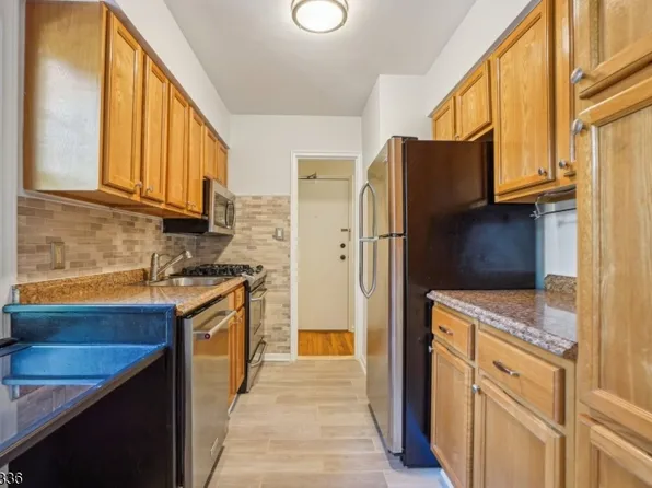 349 Bloomfield Ave #53, Verona, NJ 07044