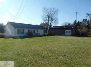 10317 Pollard Rd, Haslett, MI 48840