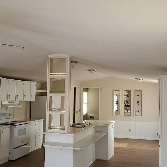 3343 Lynn Ave — Photo 3