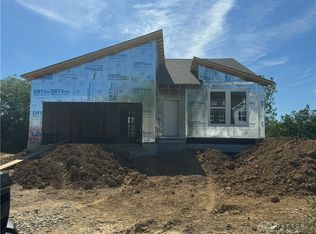 1475 Catford Ct, Fairborn, OH 45324