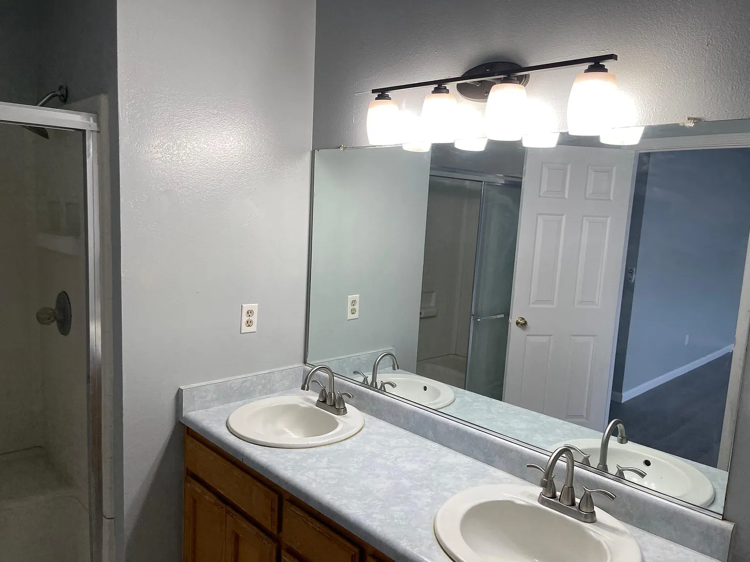 2644 Cherry St photo 1