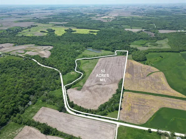 M/l 0 Hogback Bridge Rd, Earlham, IA 50072
