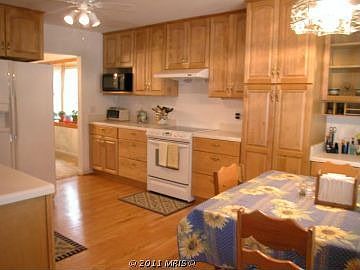 5th image of 1008 Cape Cod Dr