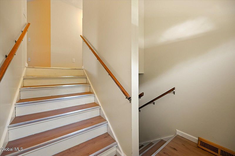 3rd image of 5360 Brookfield Road