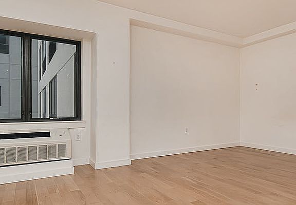 3rd image of 66 Ainslie St #4J