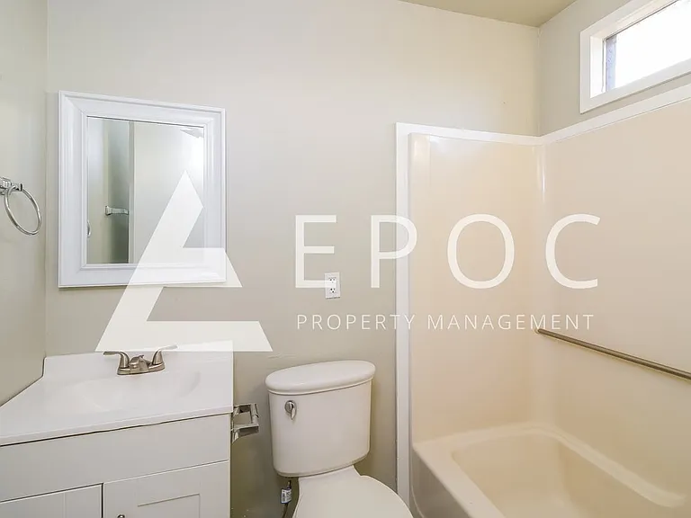 626 Cedar Ave — Photo 13