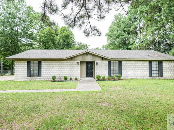 6408 Bel Air Dr, Texarkana, TX 75503