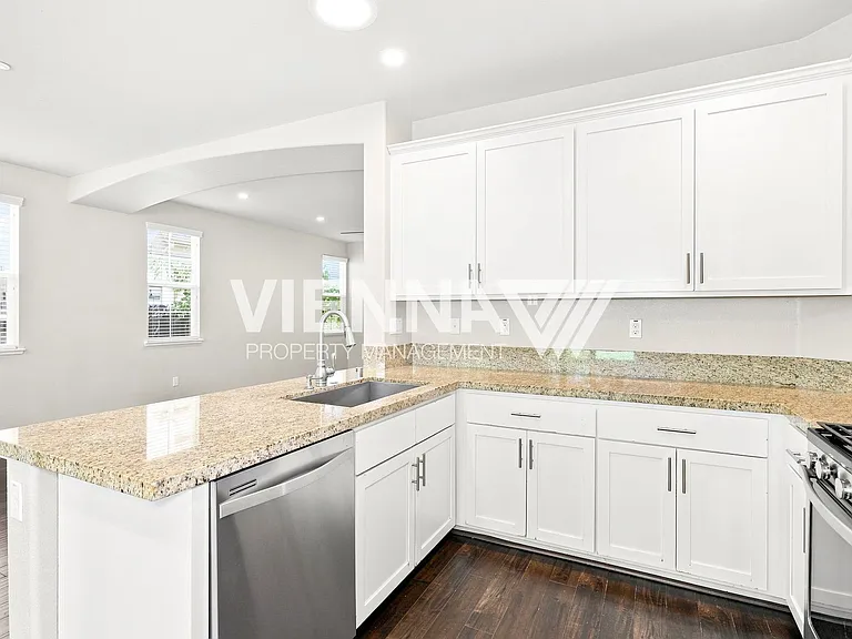 2768 Poppintree Ln — Photo 8