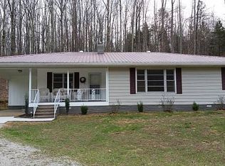 5069 Raintree Dr, West Des Moines, IA 50265