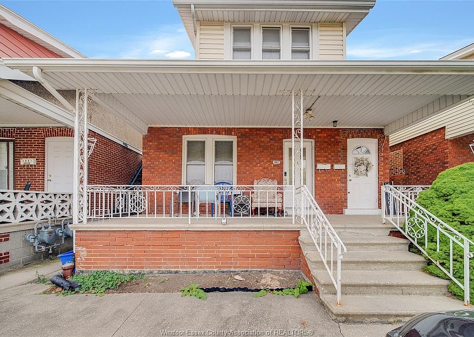 1st image of 1087 Marentette Ave