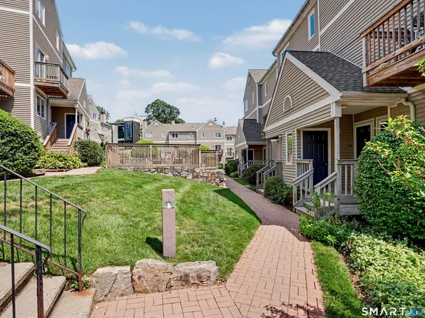 57 Glenrock #57, Norwalk, CT 06850