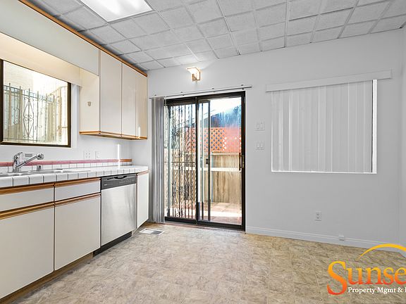 5th image of 4193 Arizona St
