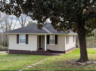 411 Moore Dr, Columbia, TN 38401