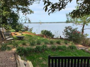 1093 Sunken Meadow Rd, Spring Grove, VA 23881