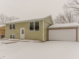 4453 Balmoral Dr, Calumet City, IL