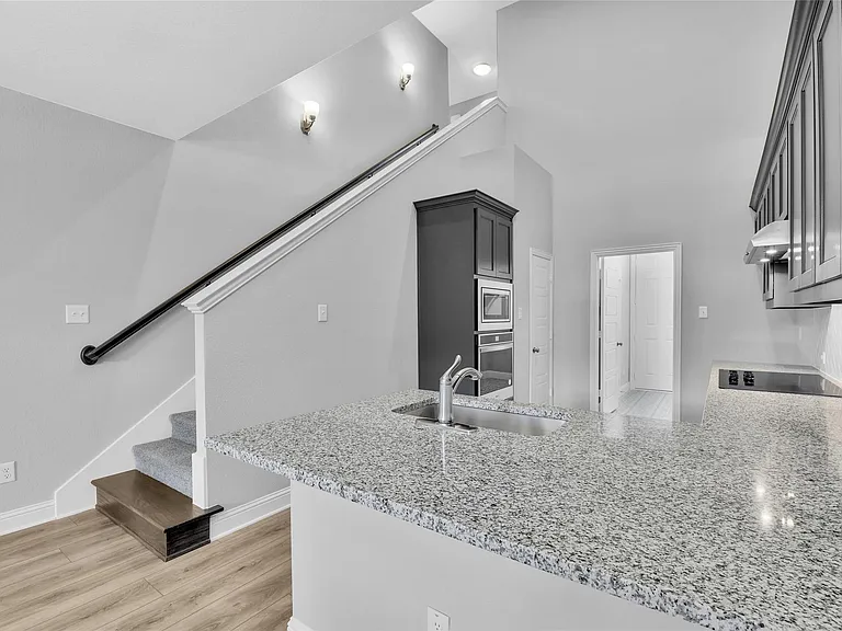 5406 Winged Foot Dr — Photo 7