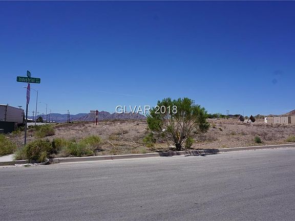 2nd image of 800 Industrial Ct