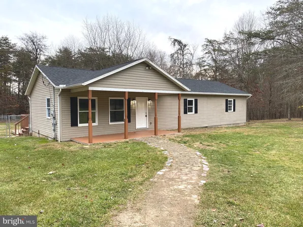 91 Whitetail Dr, Berkeley Springs, WV 25411