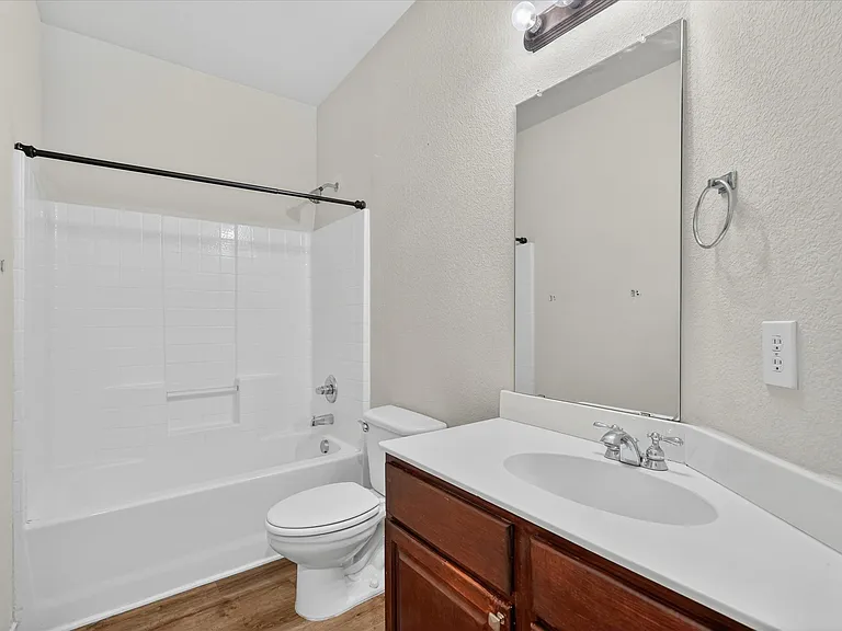 11823 Eden Ln — Photo 13