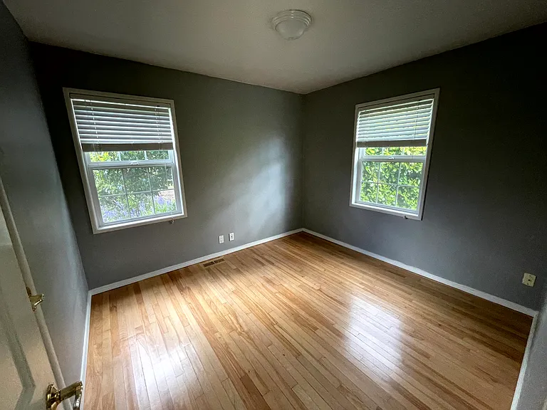 12080 SW Fairfield St — Photo 11