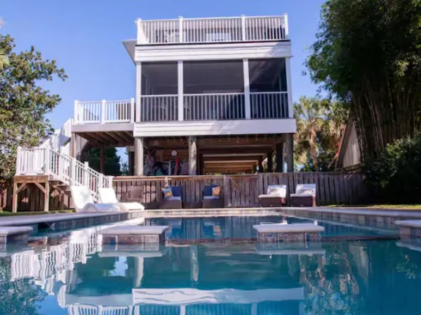 88 Tarpon St, Destin, FL 32541