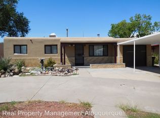 929 Dakota St SE, Albuquerque, NM 87108
