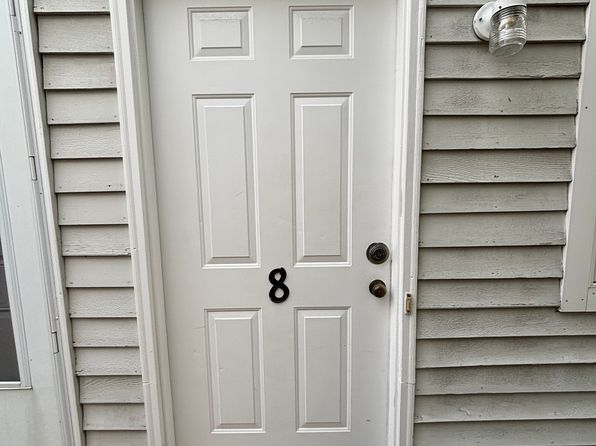 26 Fairfield Ave #8B