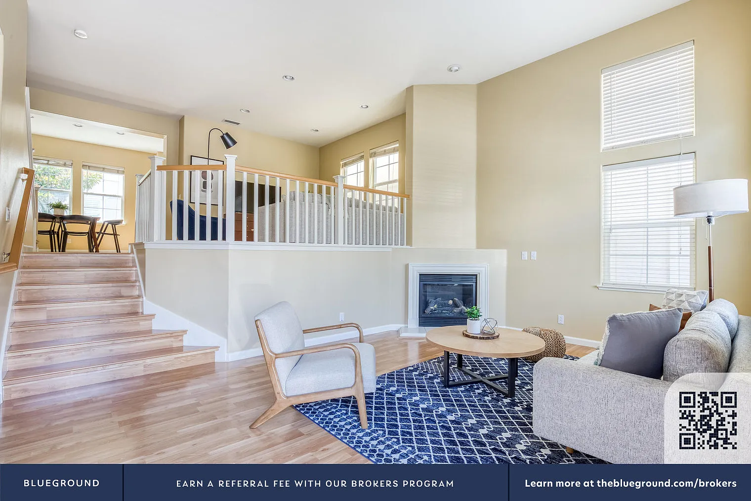 3 bed, 2.5 bath, 1580 sqft, $3,830 — Photo 3