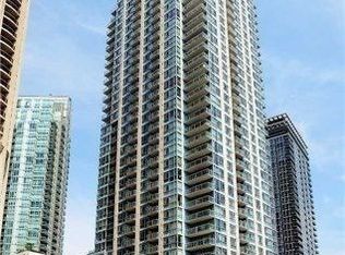 225 Webb Dr #2110, Mississauga, ON L5B 4P2