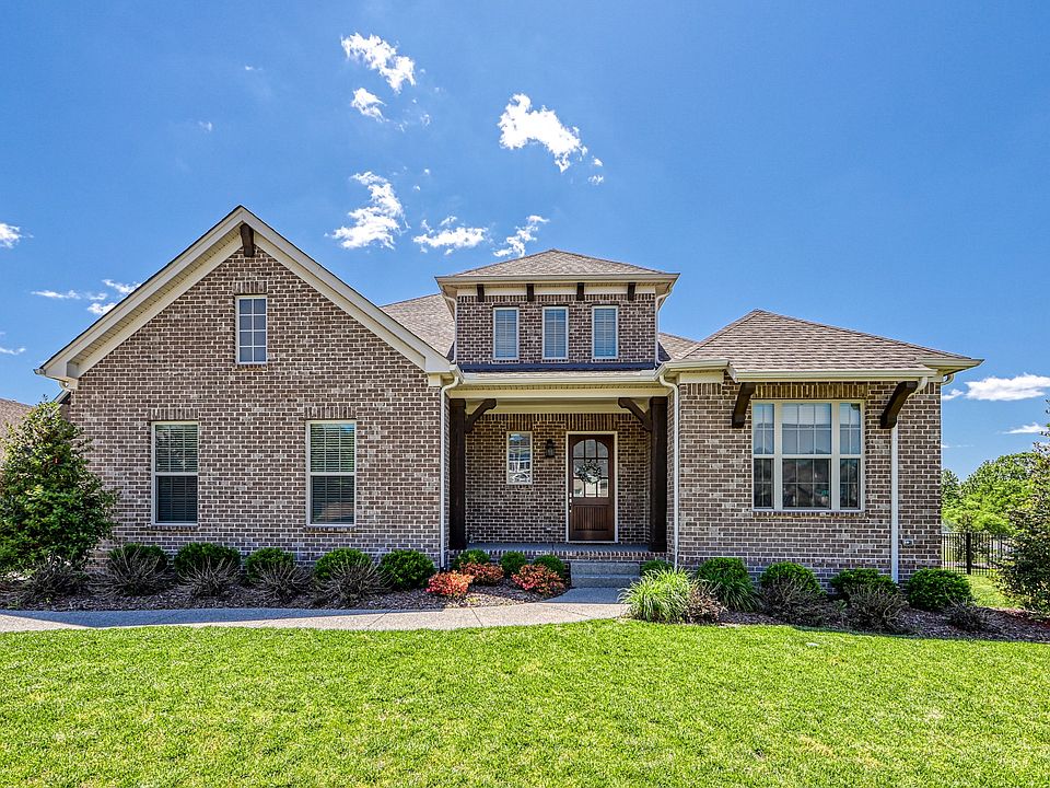1st image of 801 Walridge Ct