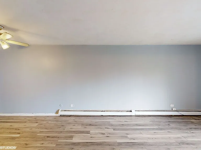 8111 Waterbury Ct — Photo 43