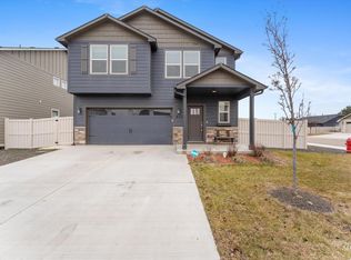 513 Stanley Lake St, Middleton, ID 83644