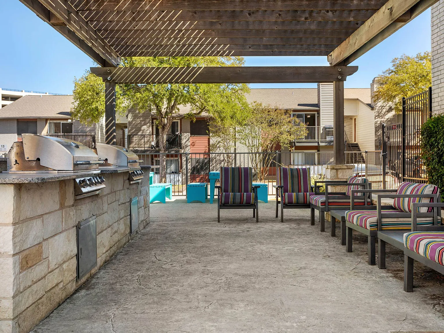 South Lamar Village — Photo 2