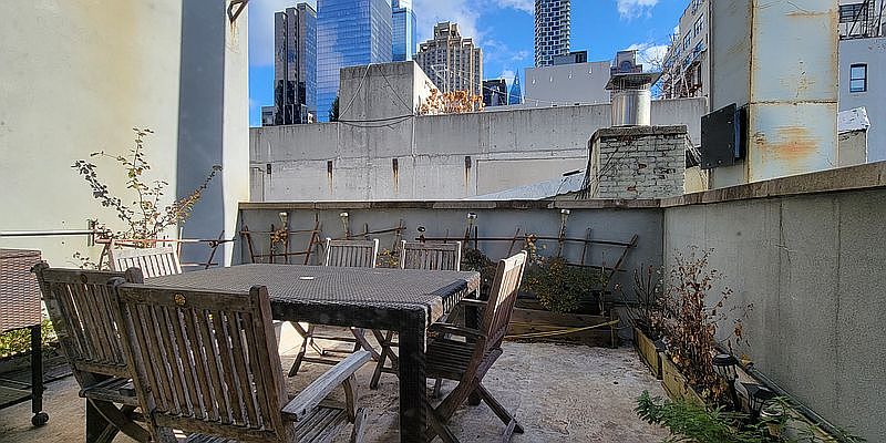 2nd image of 362 W 53rd St Penthouse 6