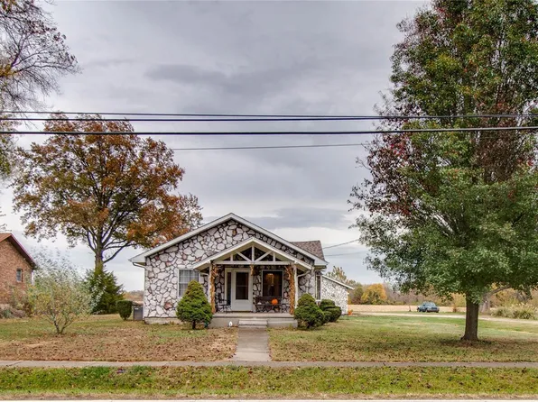 200 Livingston Ave, Livingston, IL 62058