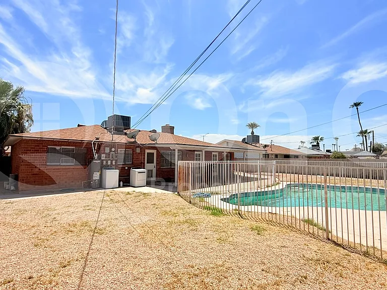 7302 E Lewis Ave — Photo 23