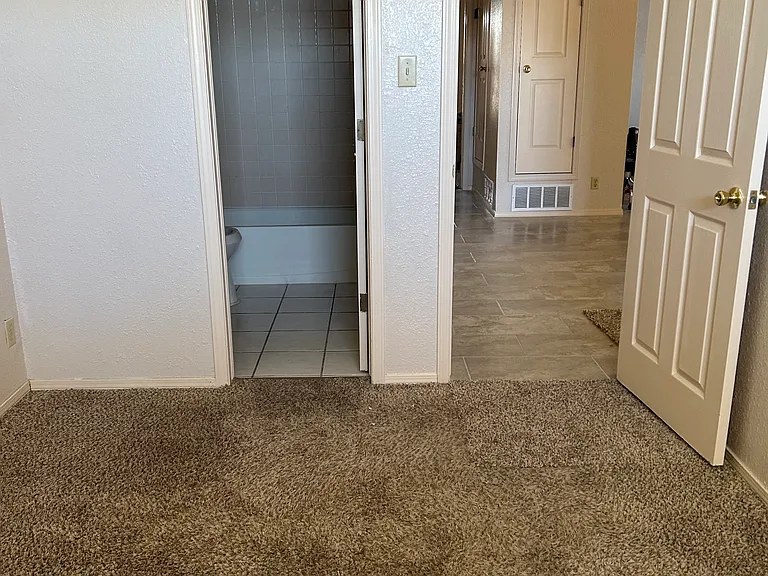 11805 Kings Arms Ct #11807 — Photo 9