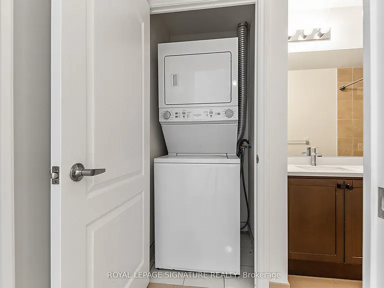 1105 Leslie St #1408 — Photo 22