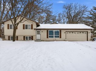 10304 107th Pl N, Maple Grove, MN 55369