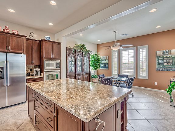 3rd image of 35787 S Ocotillo Canyon Dr
