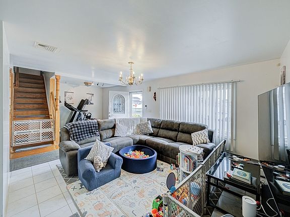 5th image of 74 Markowitz St
