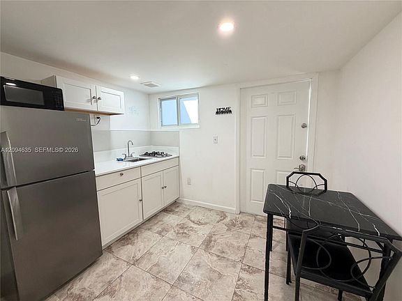 3rd image of 12435 SW 42nd St #3