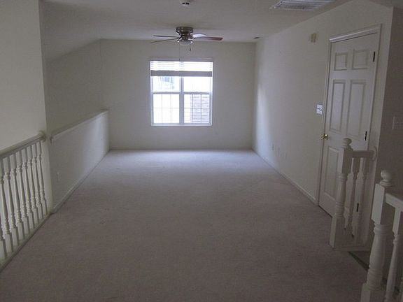 5th image of 8938 Crystal River Dr
