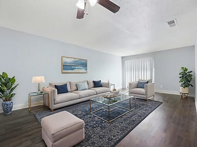 Bent Creek Apartments — Photo 11