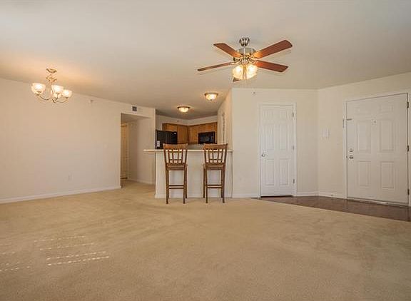 3rd image of 716 Harbor Woods Dr